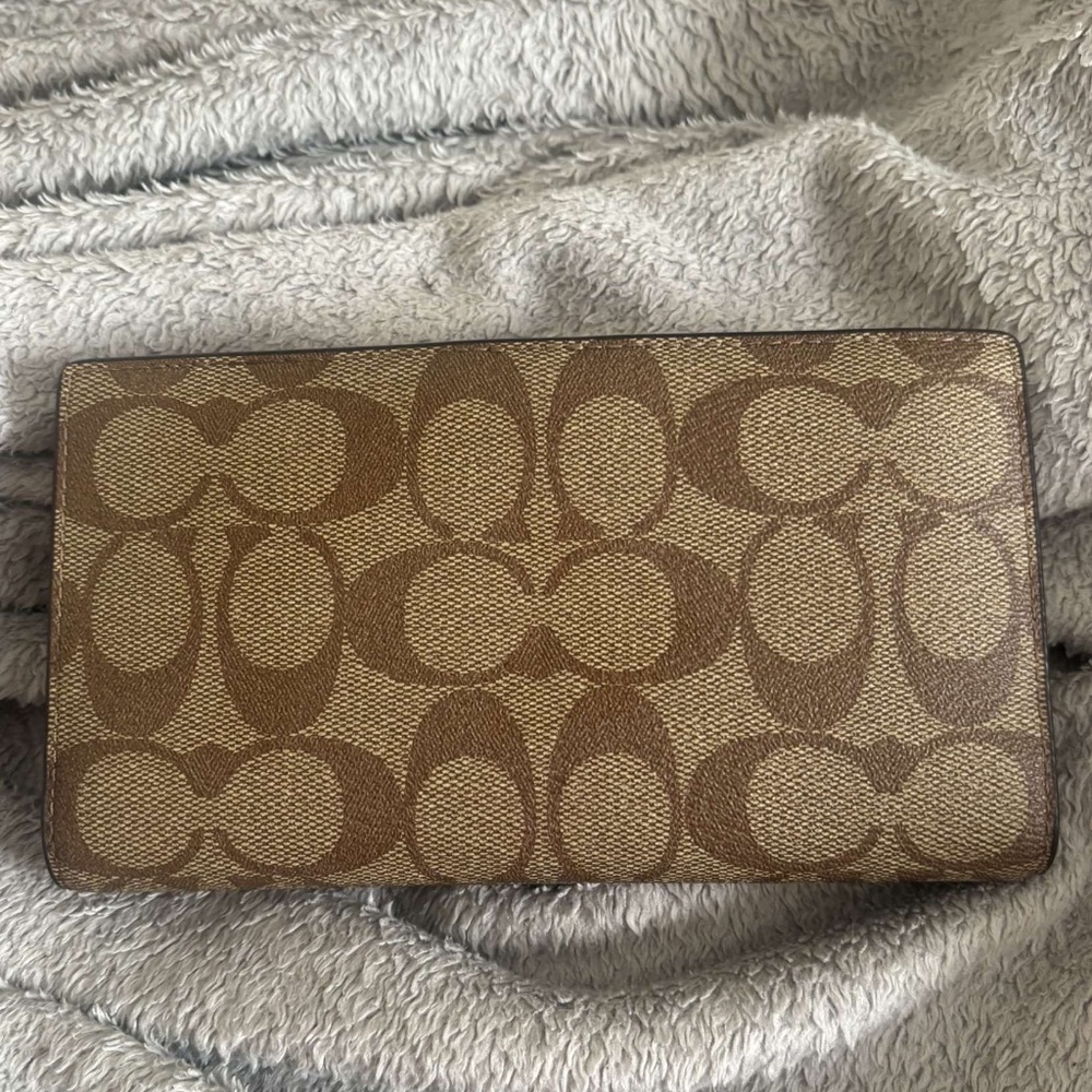 Coach Wallet - Picture 2 of 4
